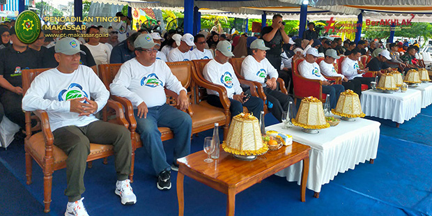 Peduli sampah nasional 0b