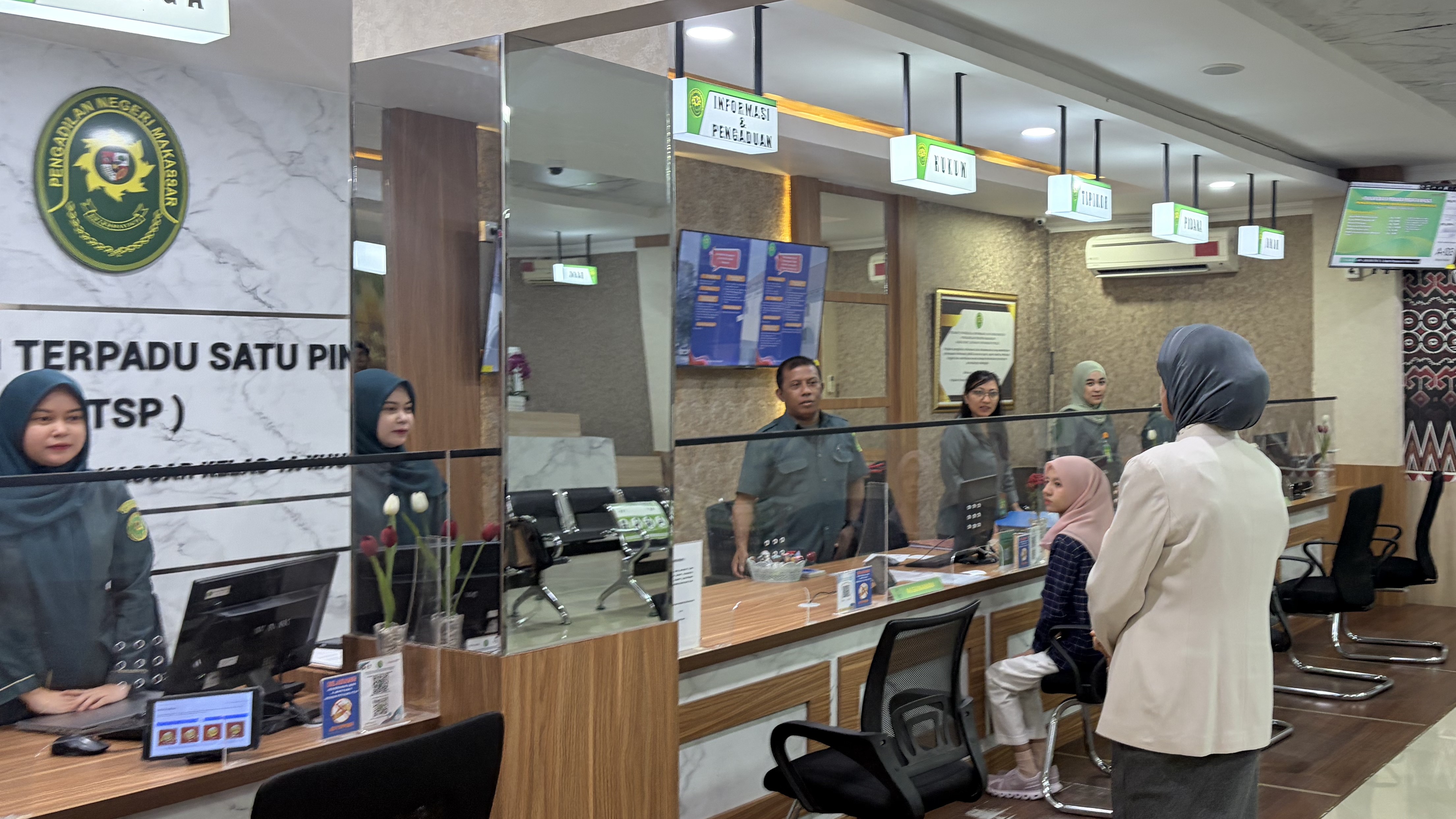 Pengambilan SumpahJanji Advokat Wilayah Hukum PT Makassar 2